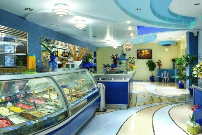 Hotel Ristorante Miramare 마리나디지오이사이오니카 외부 사진